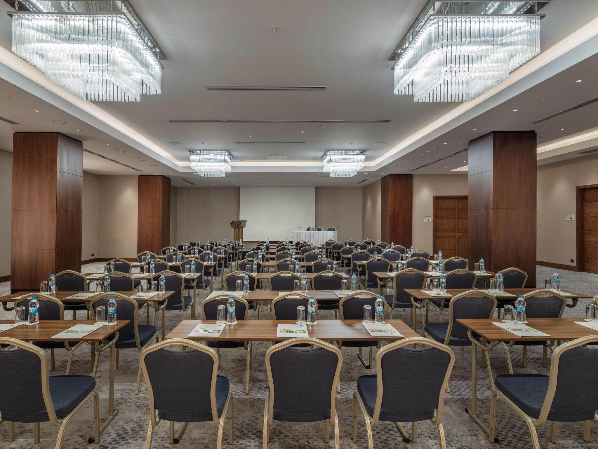 Holiday Inn Istanbul - Tuzla Bay By Ihg Ngoại thất bức ảnh