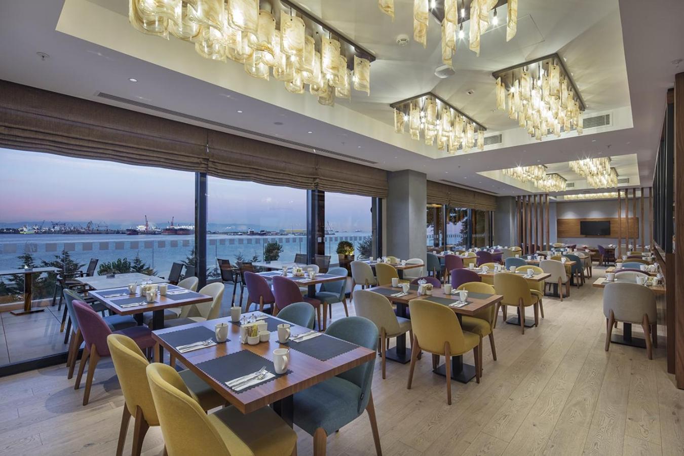 Holiday Inn Istanbul - Tuzla Bay By Ihg Ngoại thất bức ảnh