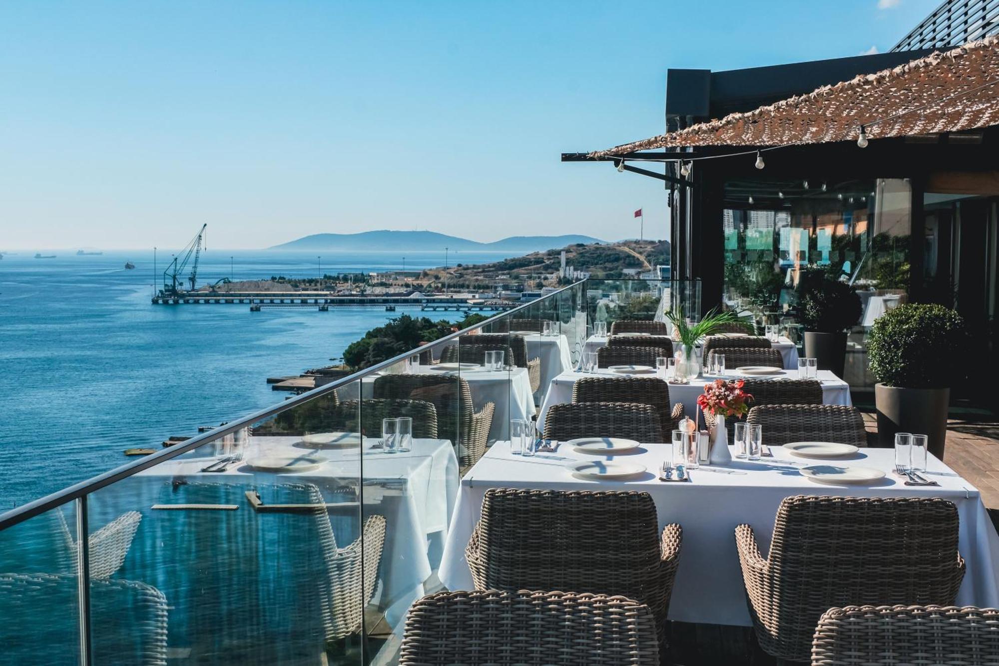 Holiday Inn Istanbul - Tuzla Bay By Ihg Ngoại thất bức ảnh
