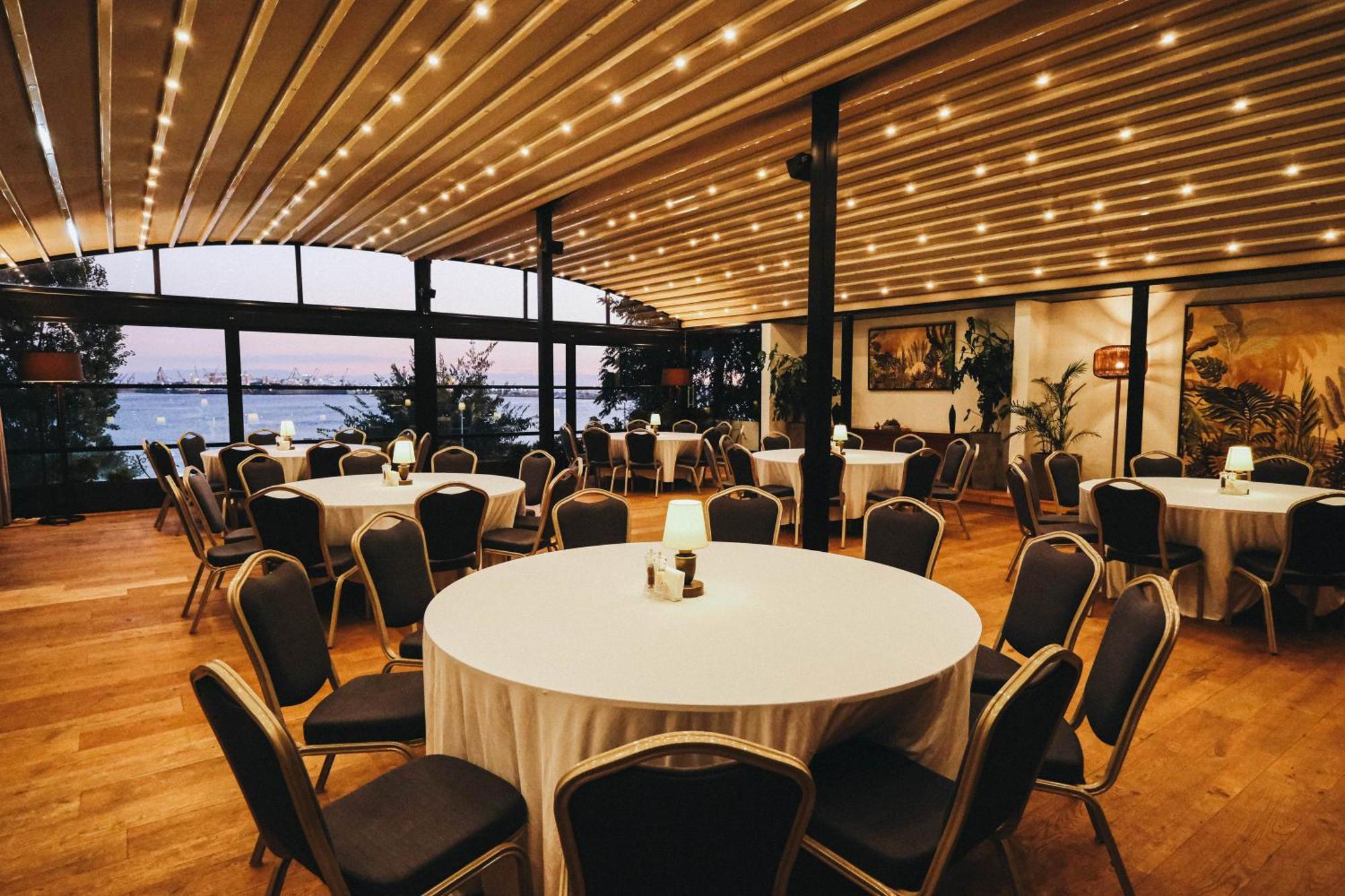 Holiday Inn Istanbul - Tuzla Bay By Ihg Ngoại thất bức ảnh
