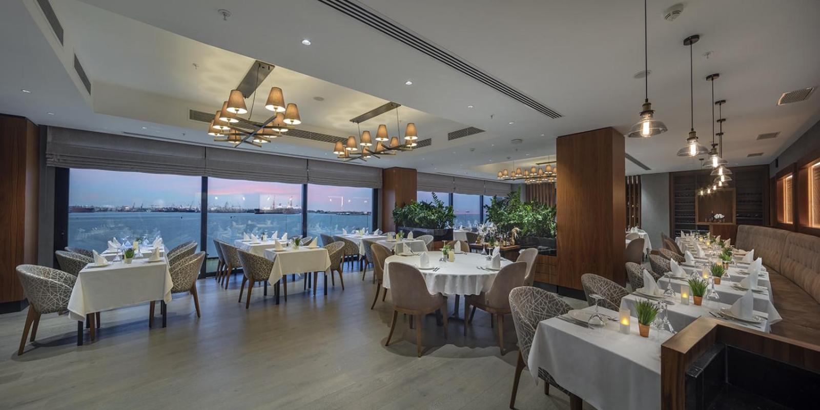 Holiday Inn Istanbul - Tuzla Bay By Ihg Ngoại thất bức ảnh