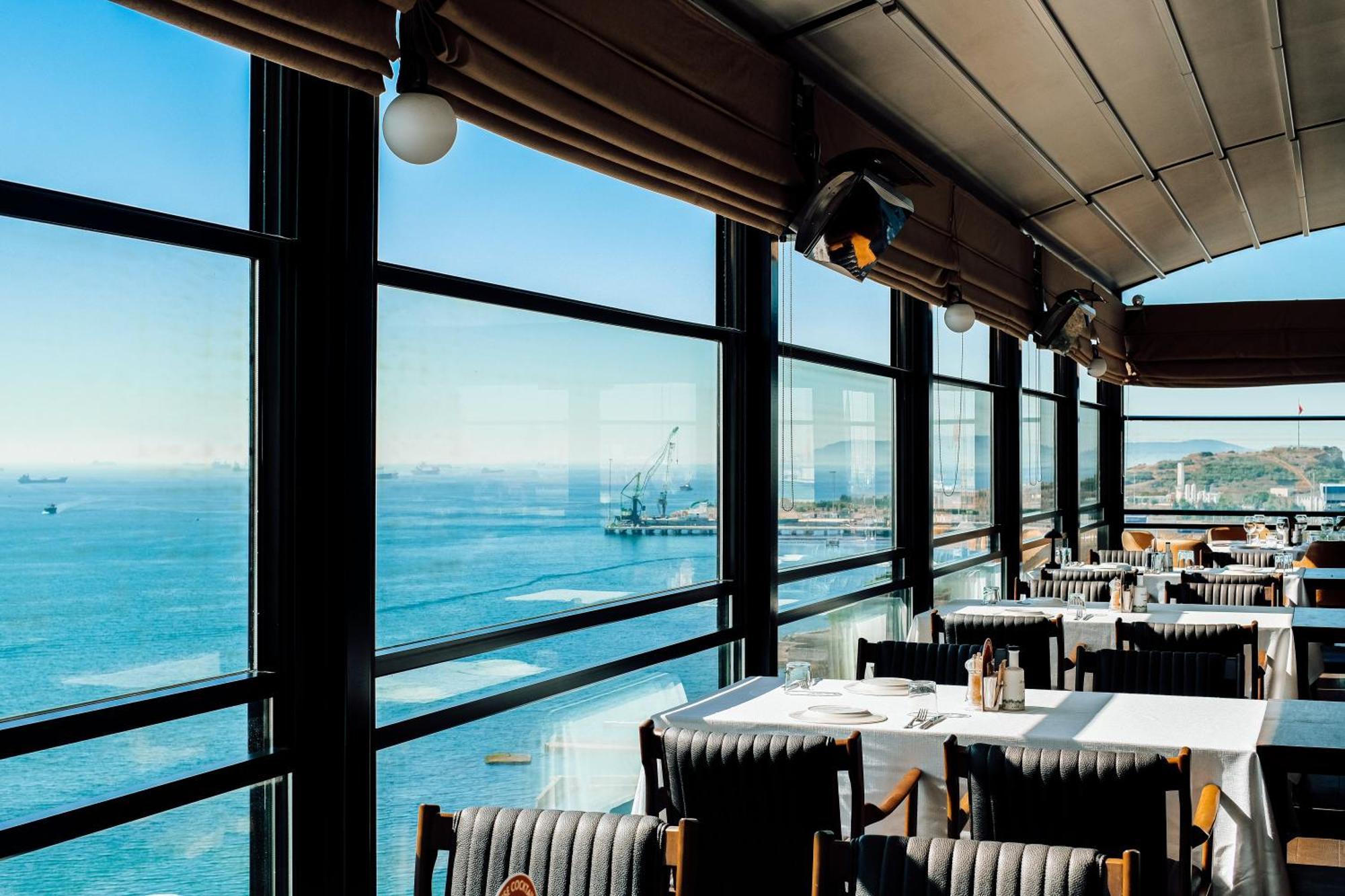 Holiday Inn Istanbul - Tuzla Bay By Ihg Ngoại thất bức ảnh