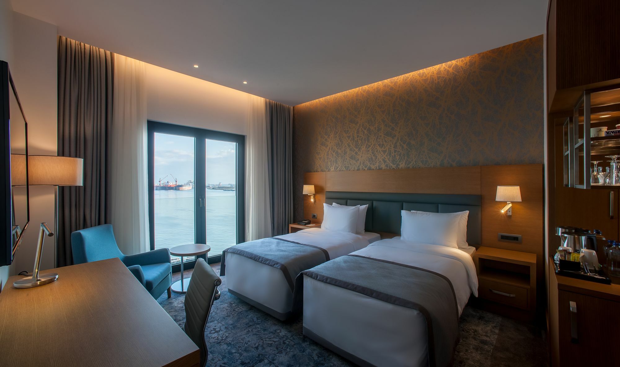 Holiday Inn Istanbul - Tuzla Bay By Ihg Ngoại thất bức ảnh